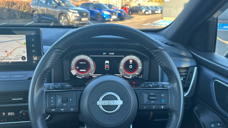 Nissan Qashqai 1.3 DiG-T MH Tekna 5dr Petrol Hatchback